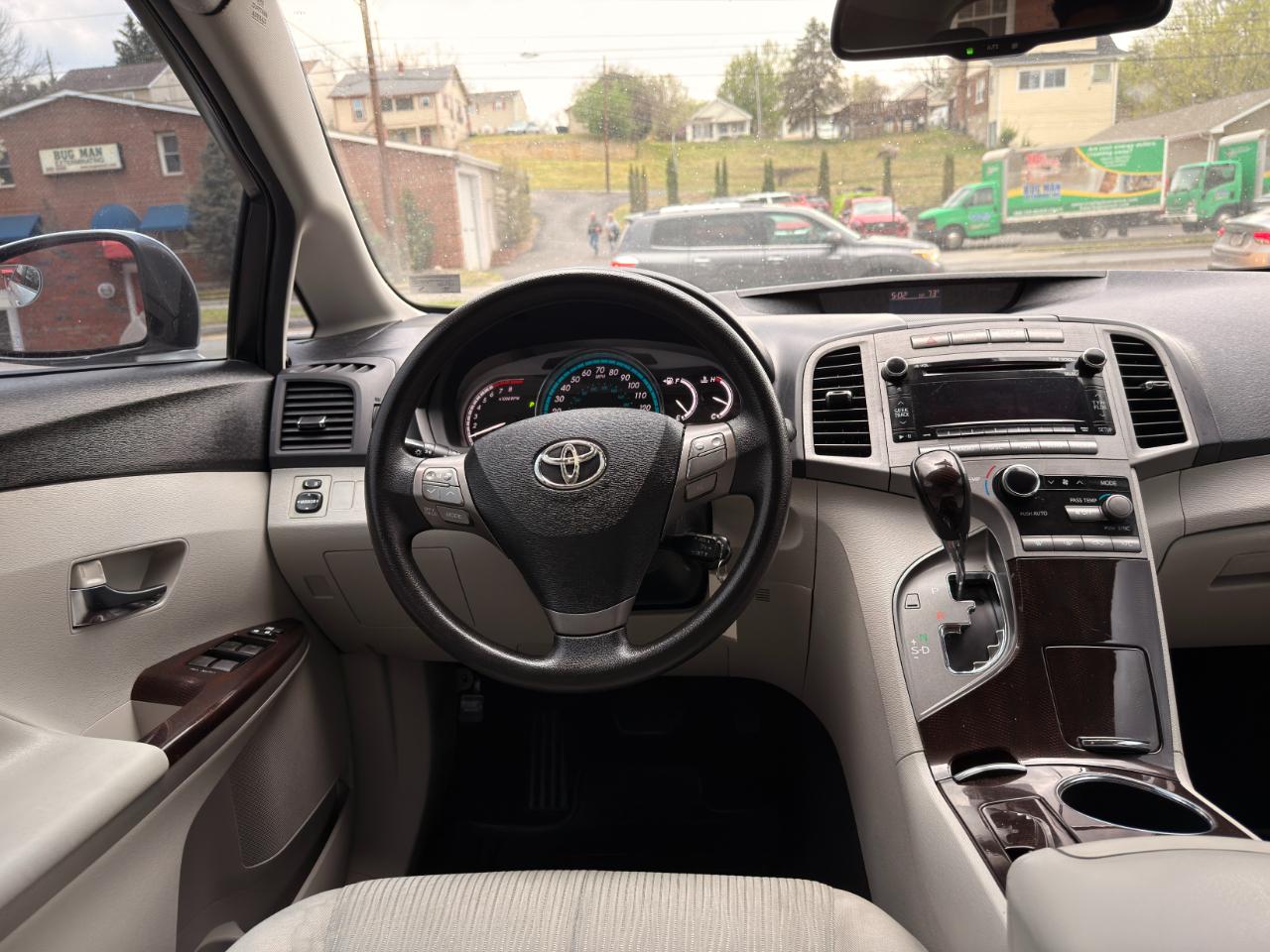 Toyota Venza 4dr Wgn V6 FWD (Natl) 2010