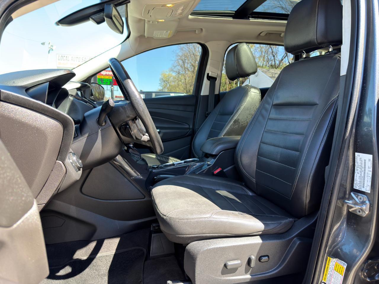 Ford Escape 4WD 4dr Titanium 2015