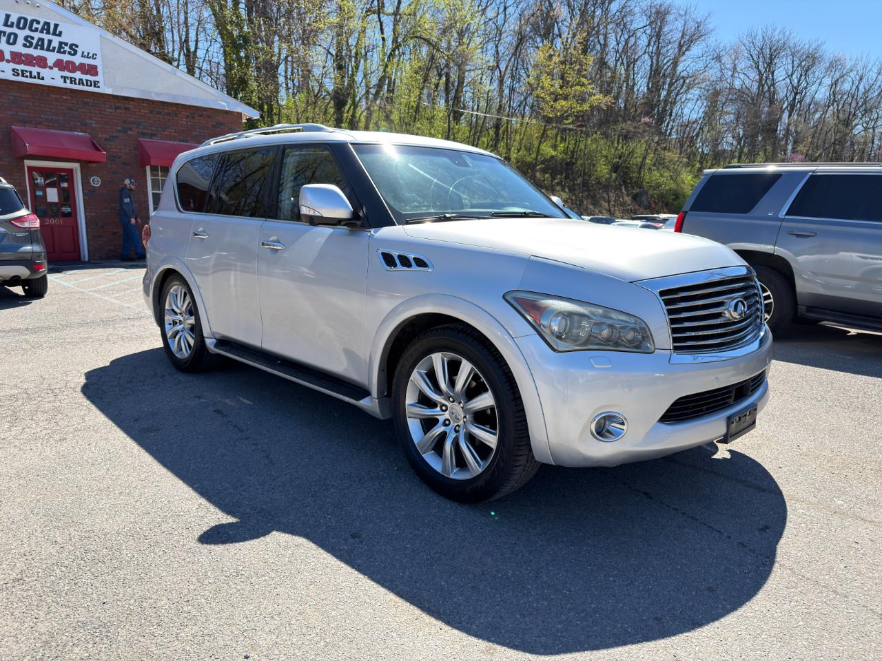 Infiniti QX80 4WD 4dr 2014