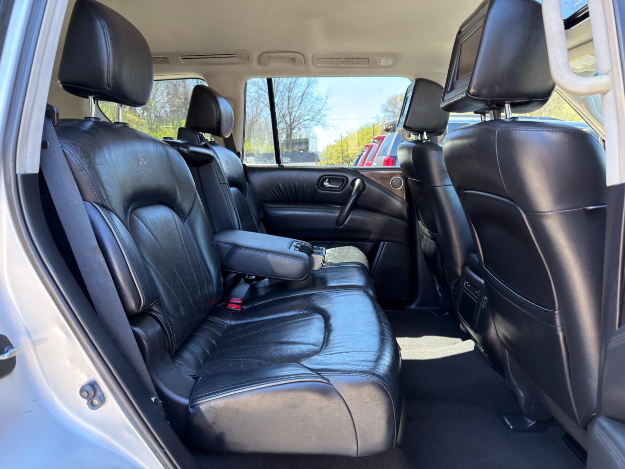 Infiniti QX80 4WD 4dr 2014