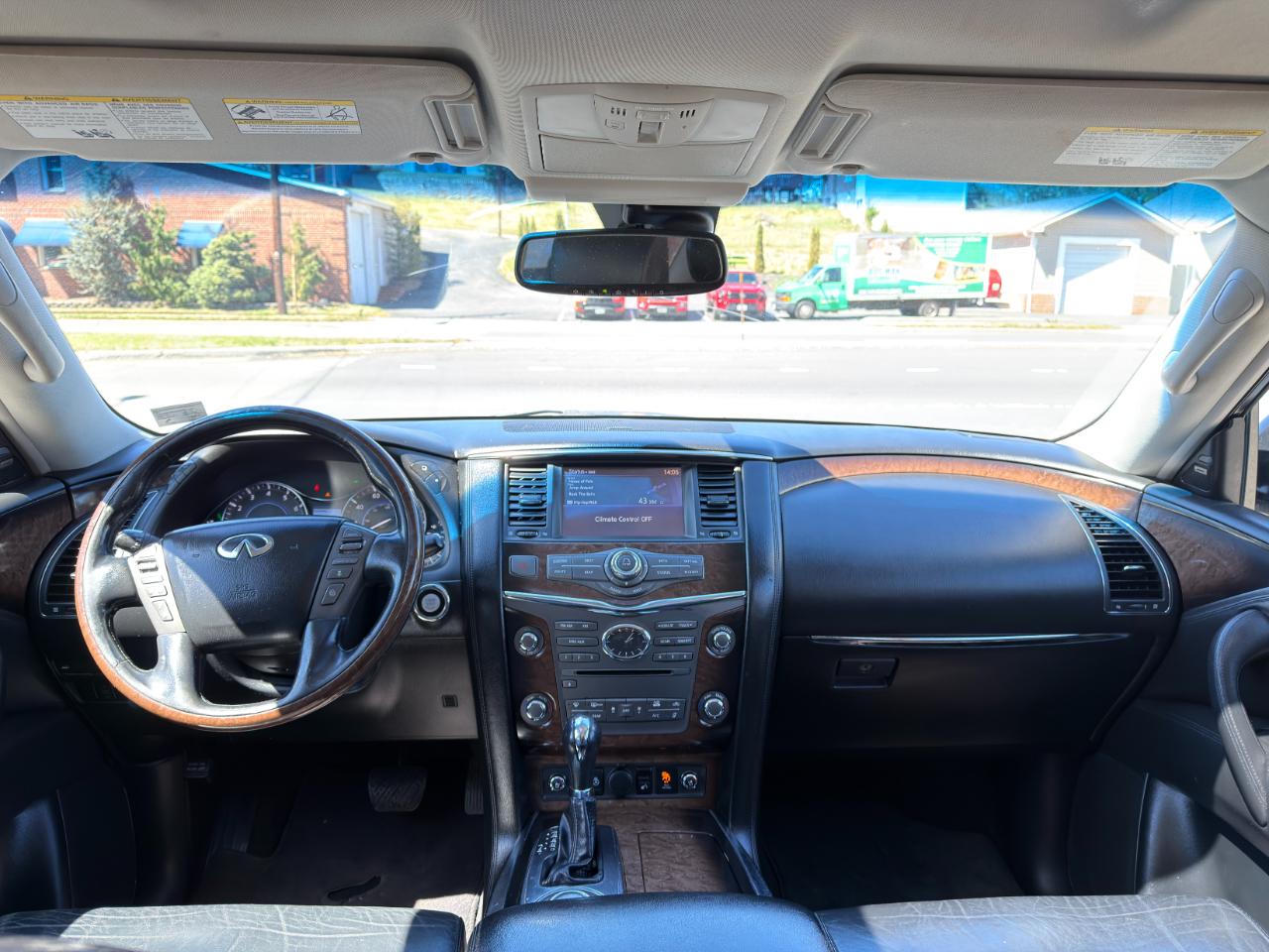 Infiniti QX80 4WD 4dr 2014