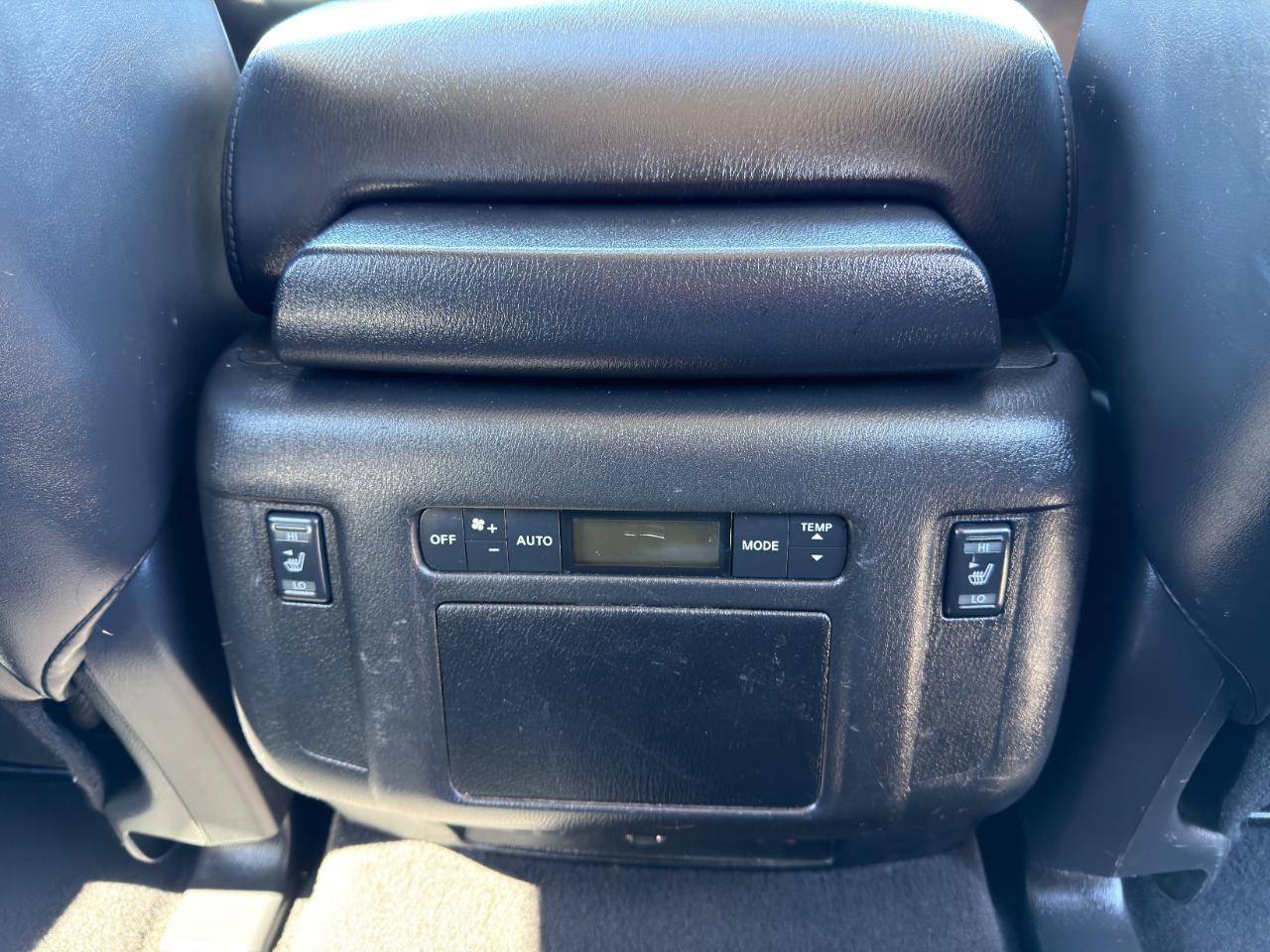 Infiniti QX80 4WD 4dr 2014