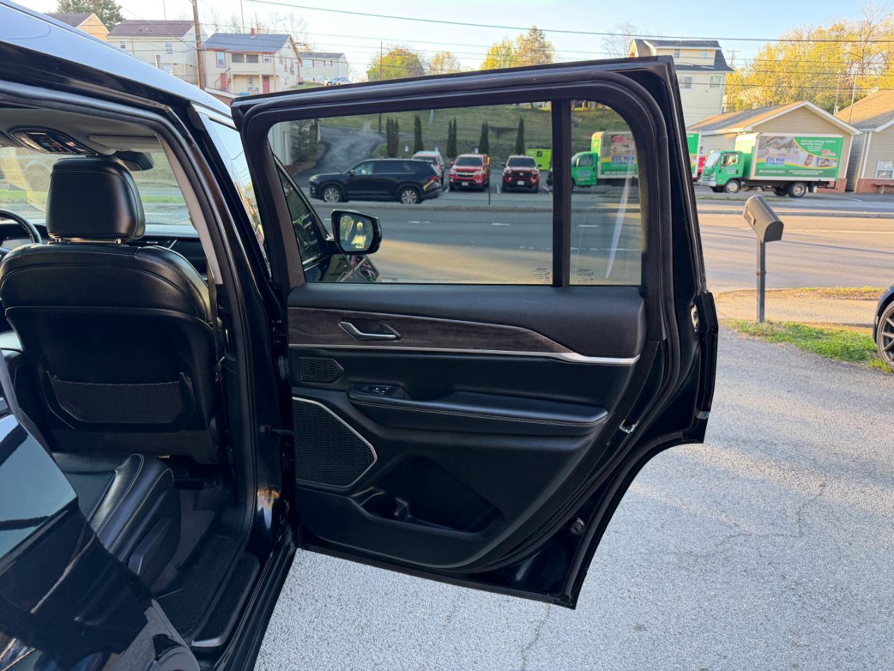 Jeep Grand Cherokee L Limited 4x4 2021