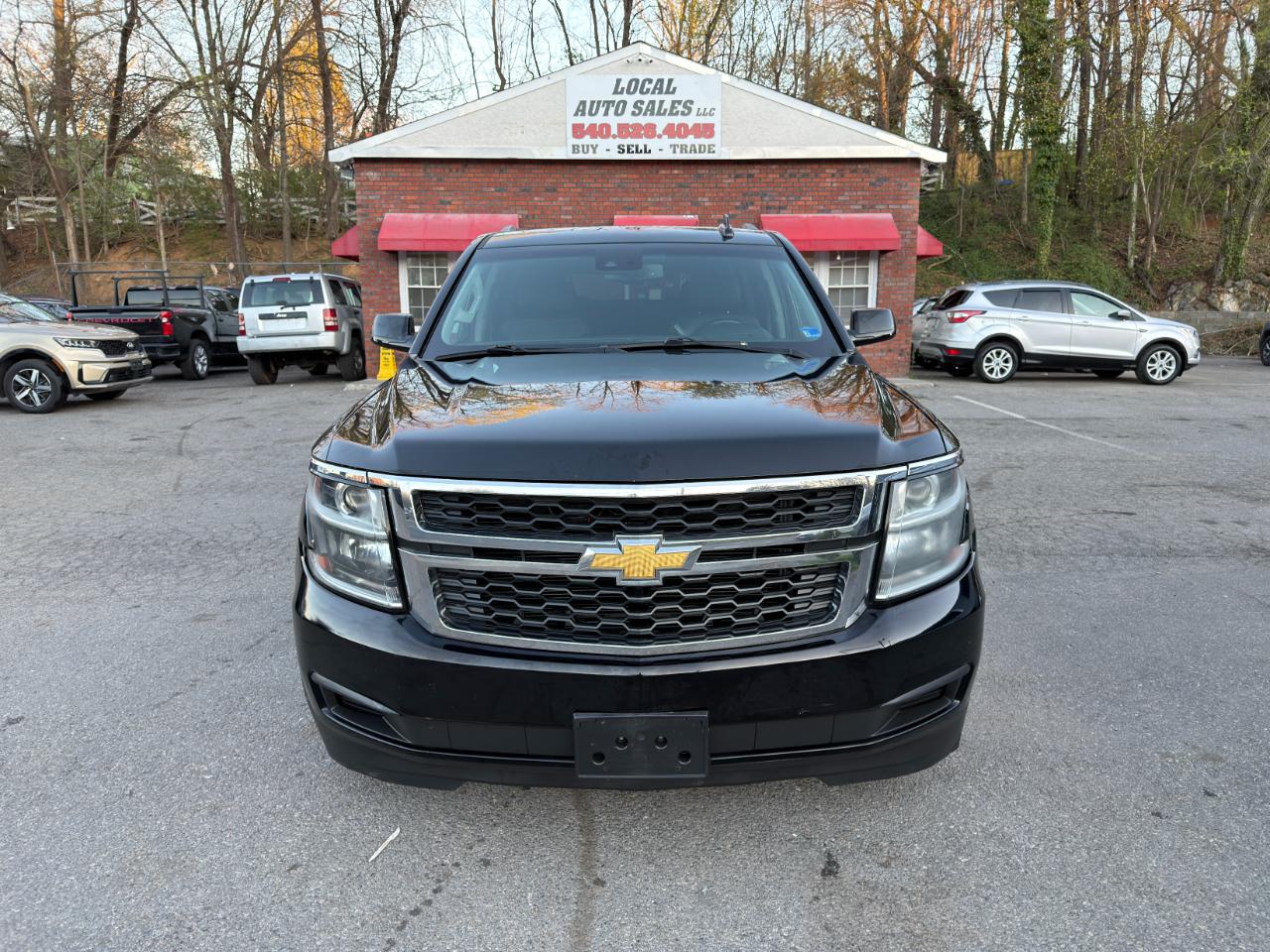 Chevrolet Suburban 4WD 4dr 1500 LT 2019