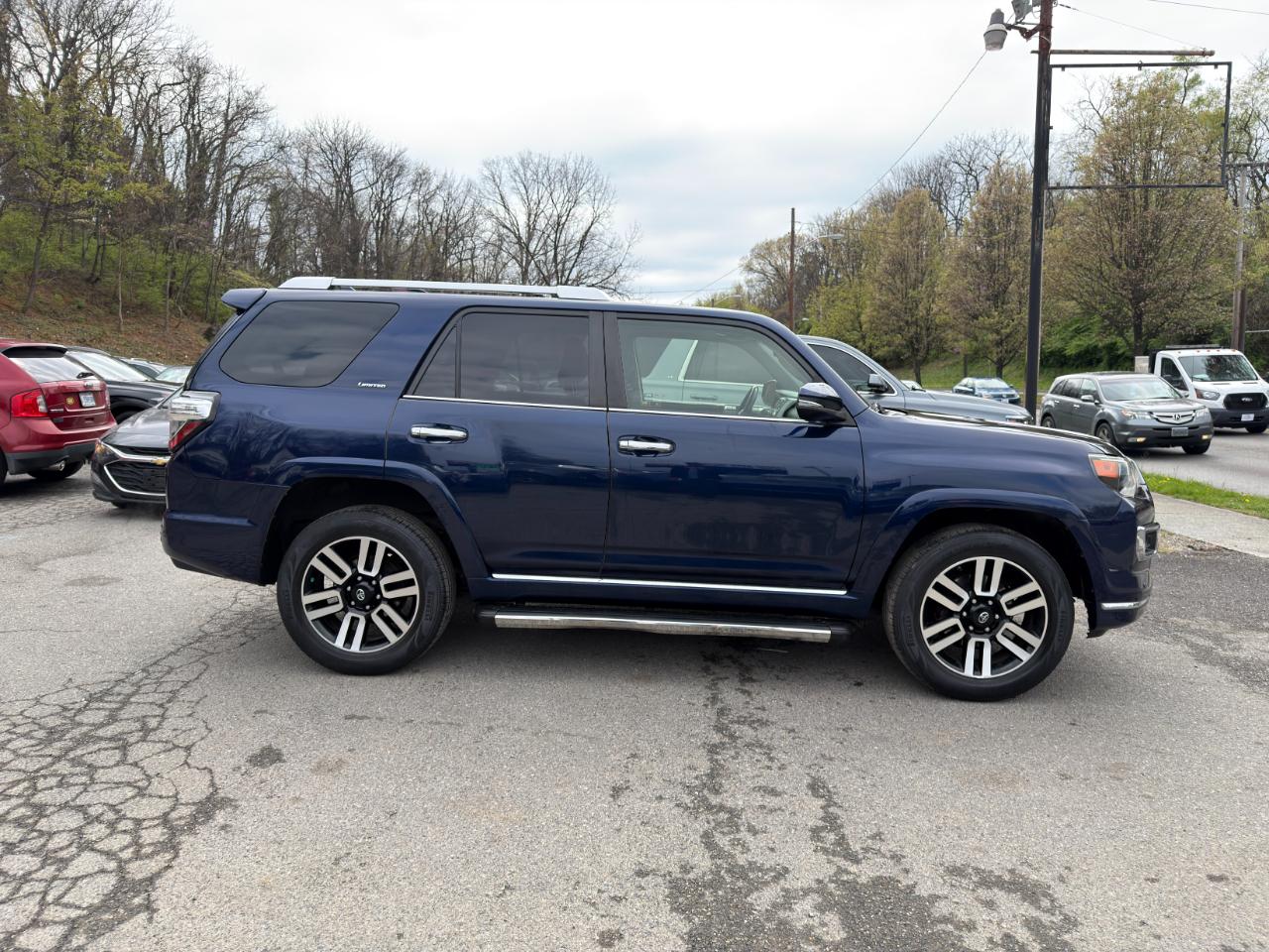 Toyota 4Runner 4WD 4dr V6 Trail Premium (Natl) 2014