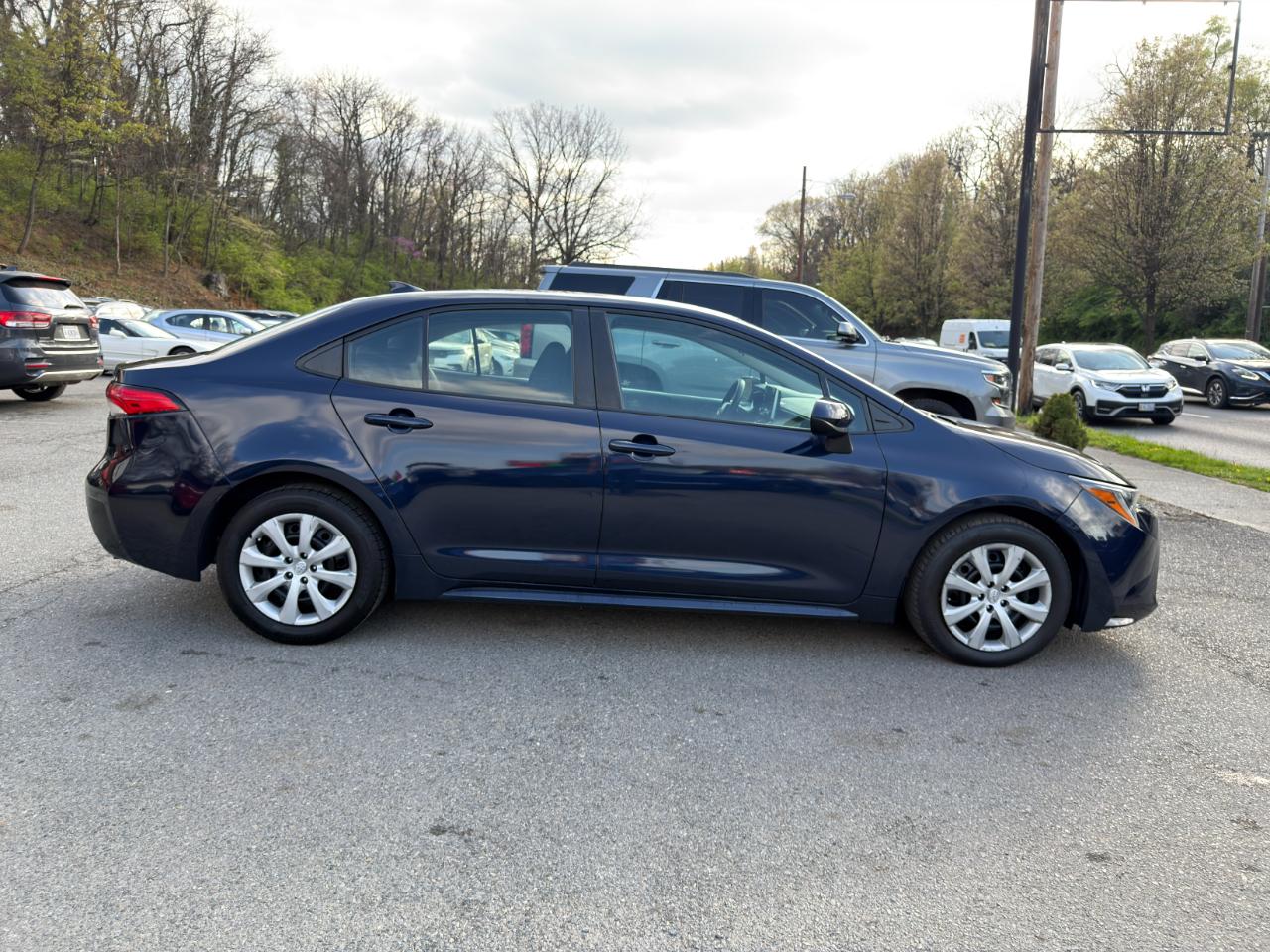Toyota Corolla LE CVT (Natl) 2021