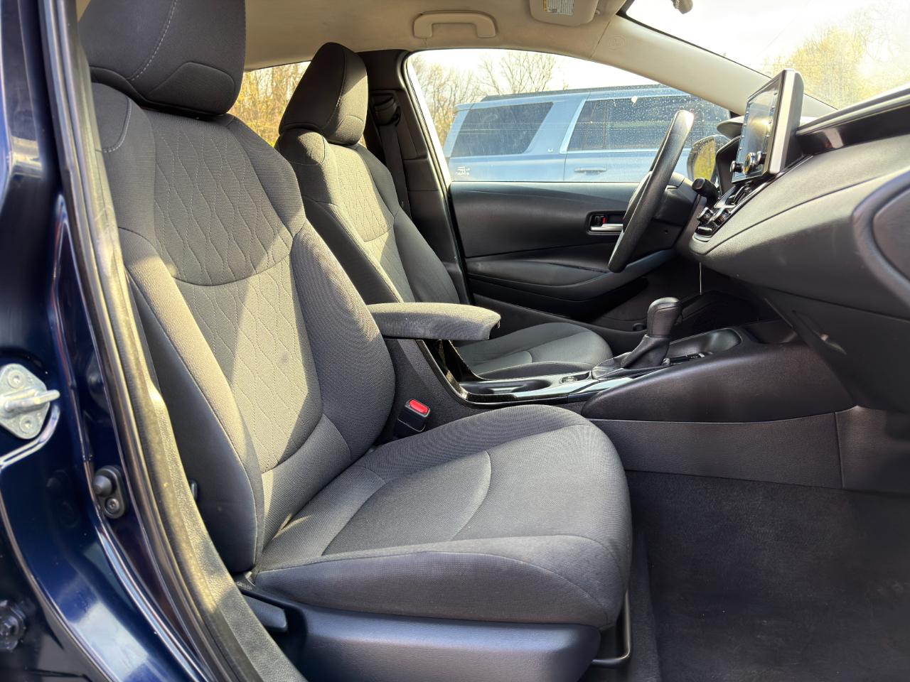 Toyota Corolla LE CVT (Natl) 2021