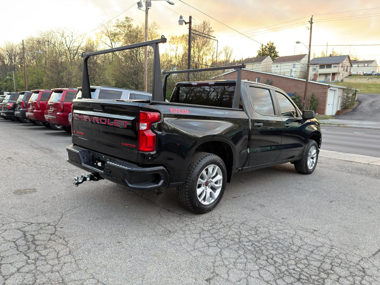 Chevrolet Silverado 1500 4WD Crew Cab 147" Custom 2021
