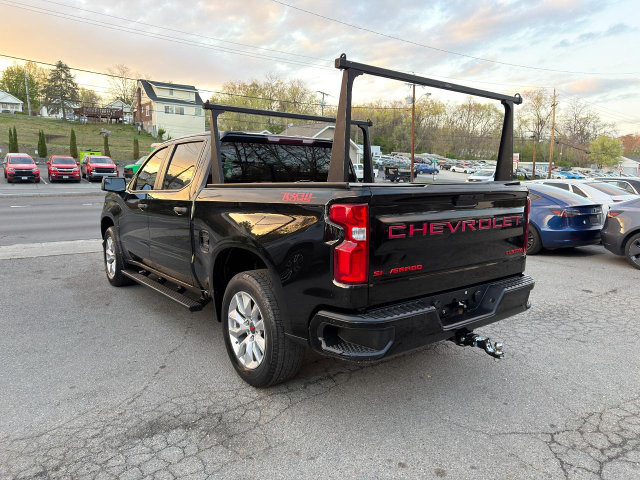 Chevrolet Silverado 1500 4WD Crew Cab 147" Custom 2021