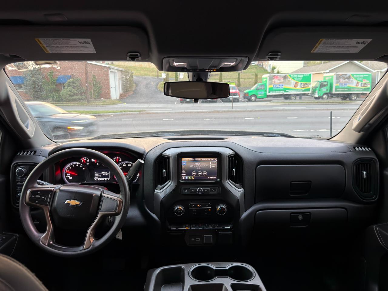 Chevrolet Silverado 1500 4WD Crew Cab 147" Custom 2021