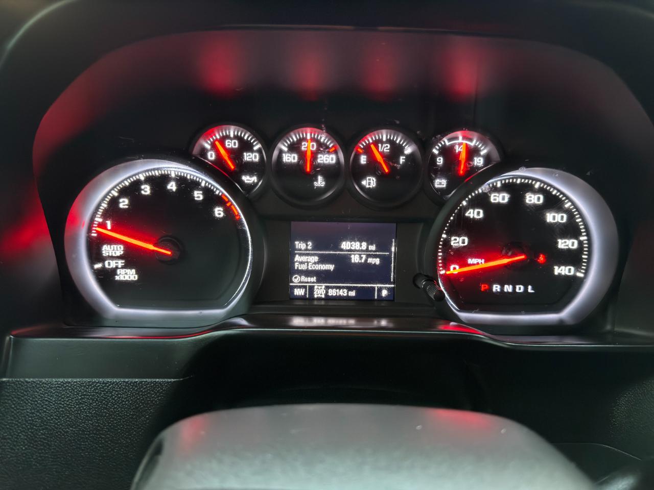 Chevrolet Silverado 1500 4WD Crew Cab 147" Custom 2021