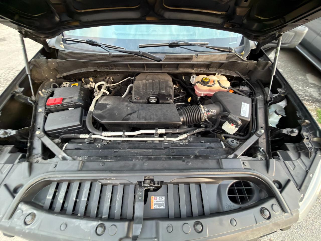 Chevrolet Silverado 1500 4WD Crew Cab 147" Custom 2021