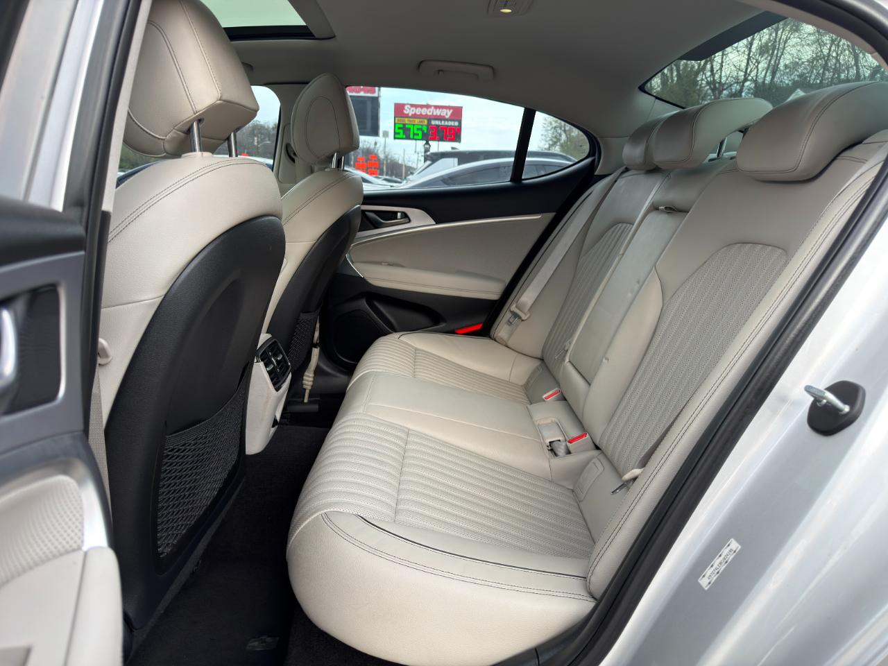 Genesis G70 3.3T Advanced RWD 2019