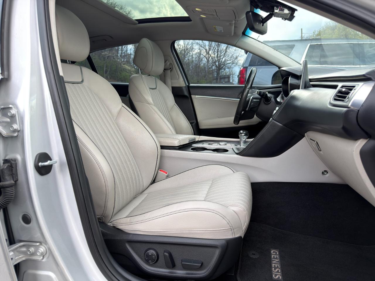 Genesis G70 3.3T Advanced RWD 2019