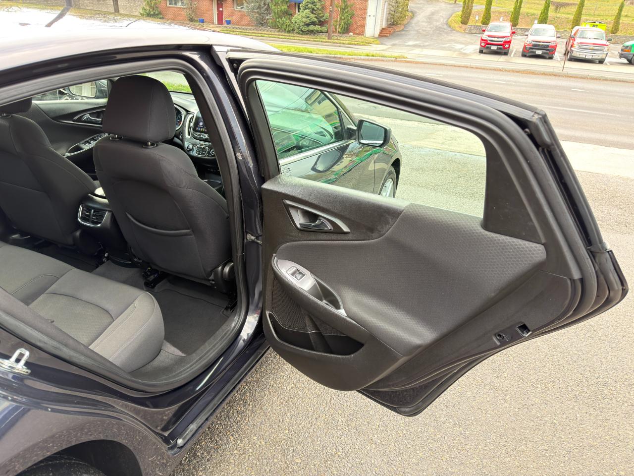 Chevrolet Malibu 4dr Sdn 1LT 2023