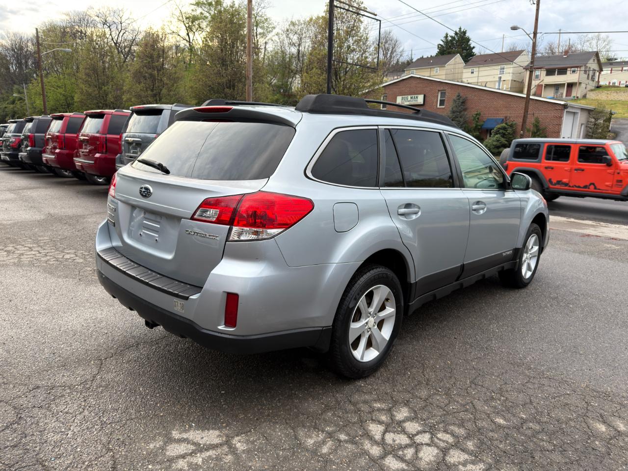 Subaru Outback 4dr Wgn H4 Auto 2.5i Premium 2013