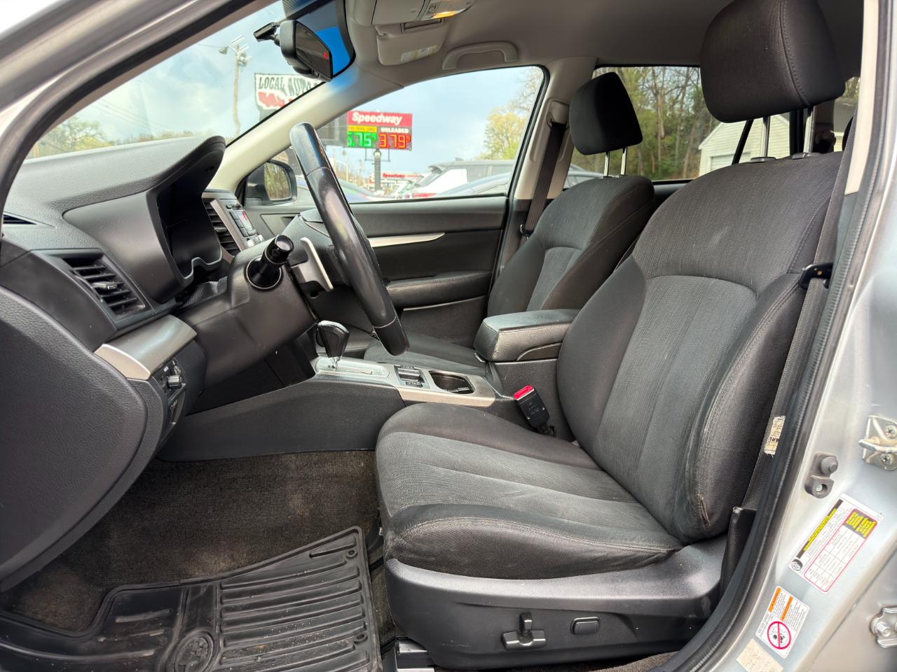 Subaru Outback 4dr Wgn H4 Auto 2.5i Premium 2013