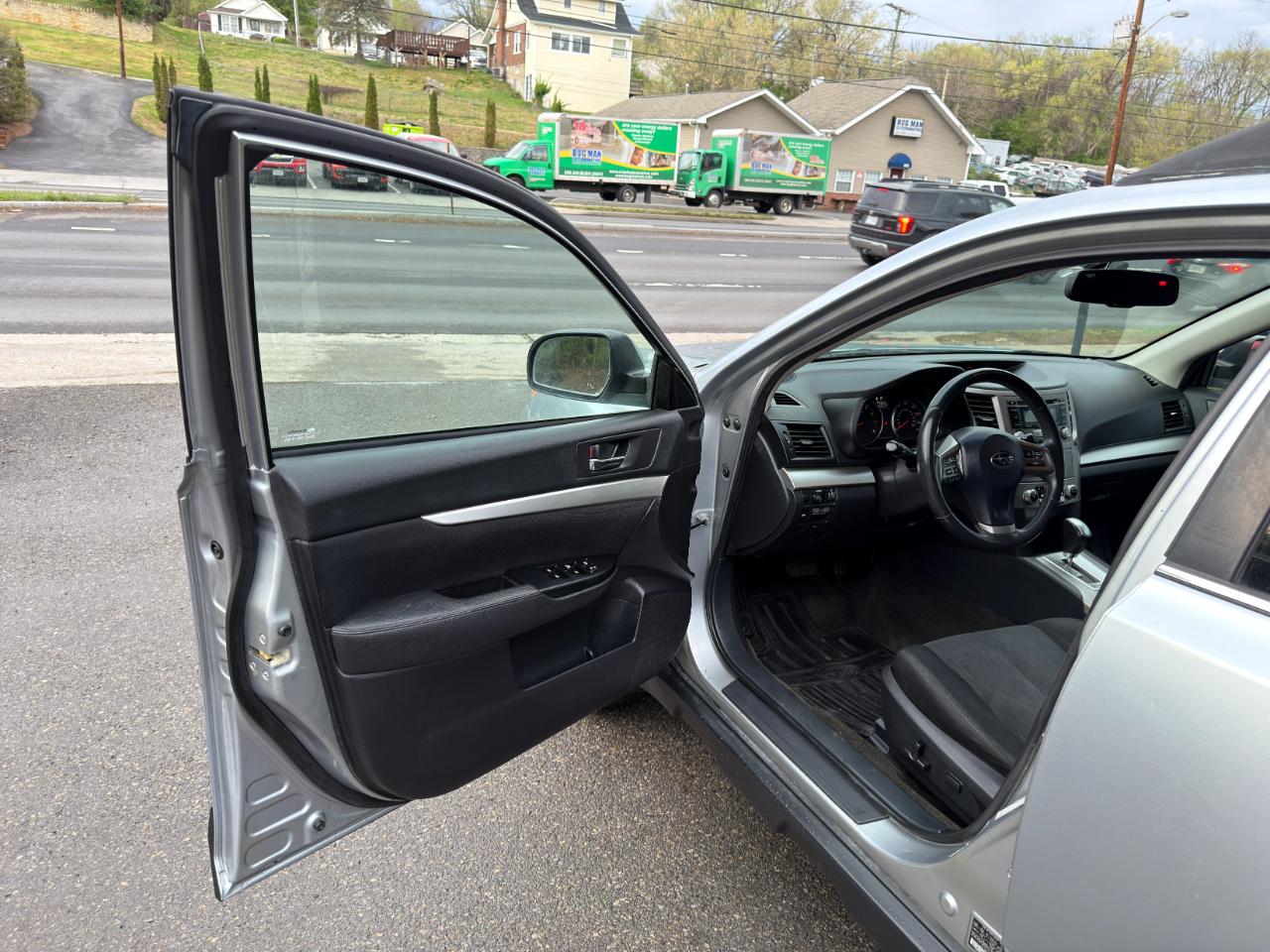 Subaru Outback 4dr Wgn H4 Auto 2.5i Premium 2013