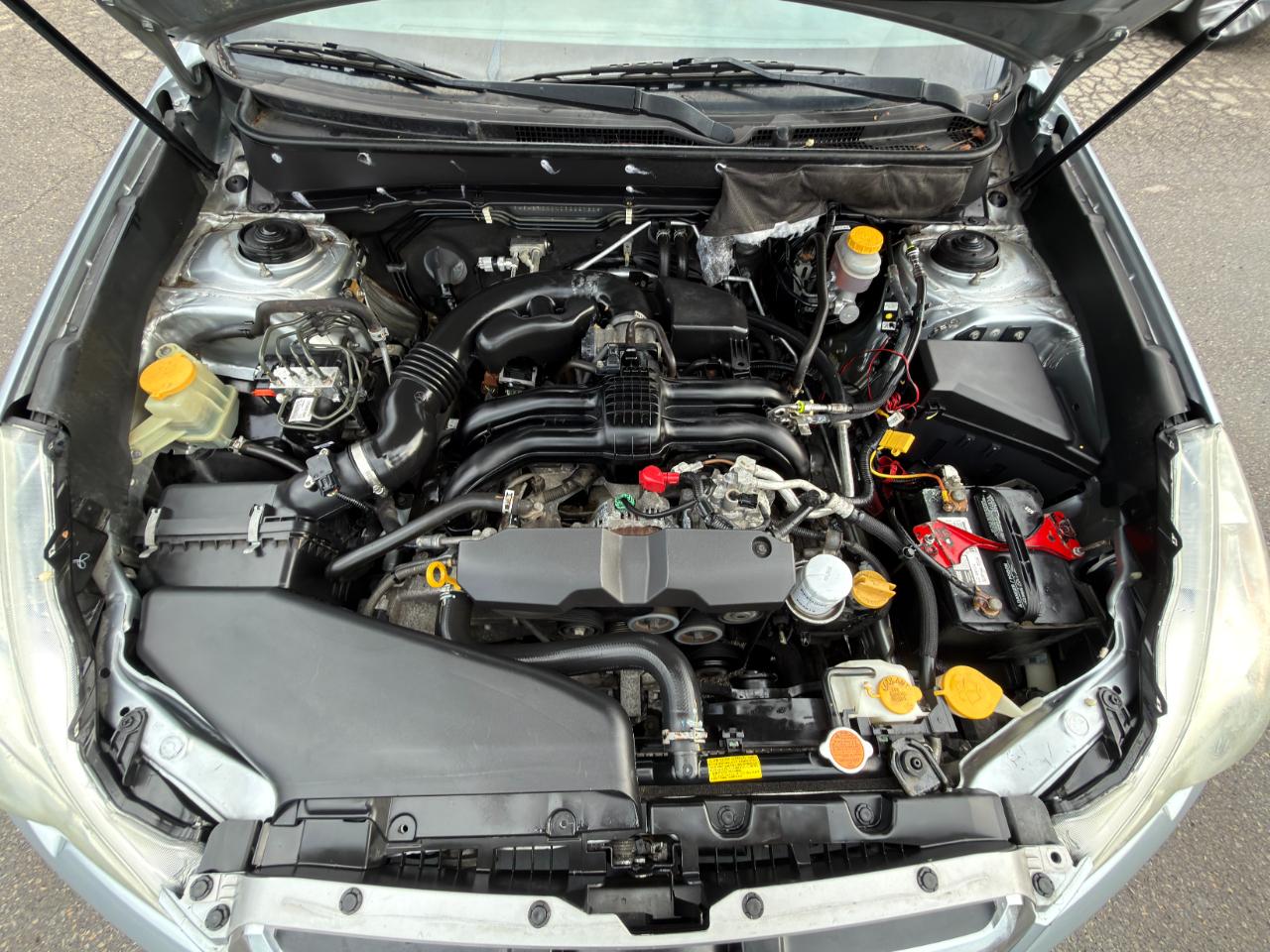 Subaru Outback 4dr Wgn H4 Auto 2.5i Premium 2013