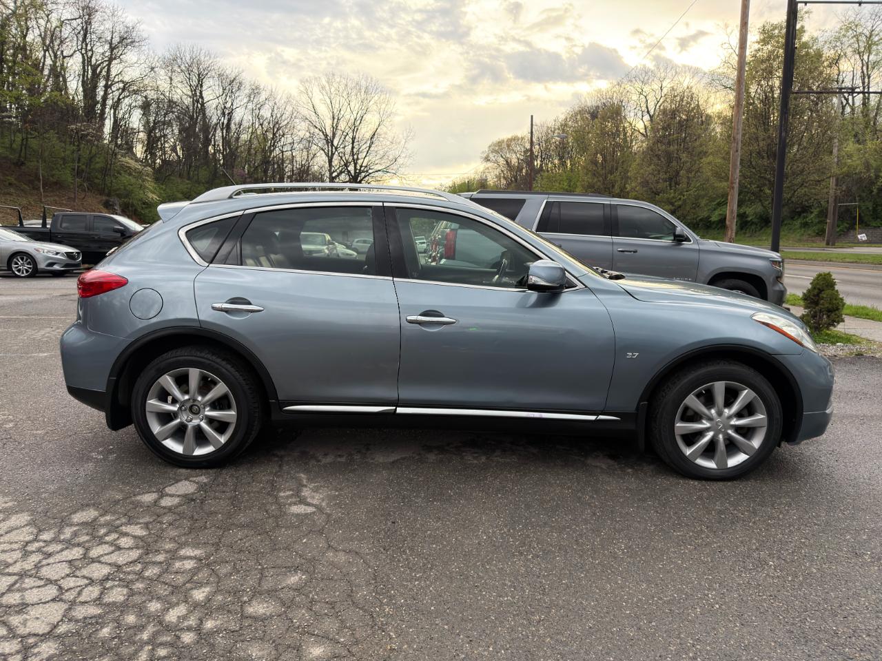 Infiniti QX50 AWD 2017