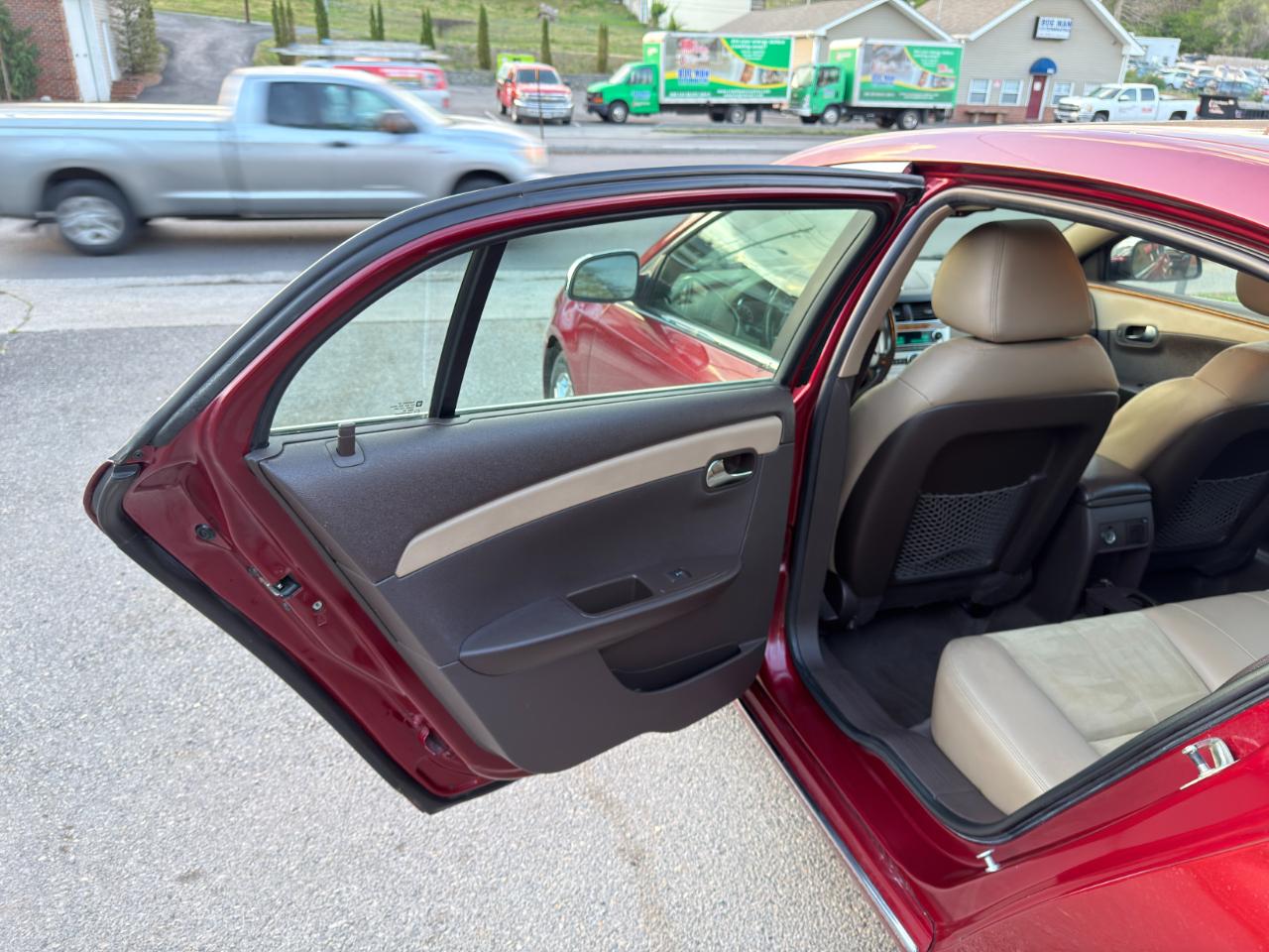 Chevrolet Malibu 4dr Sdn LT w/2LT 2011