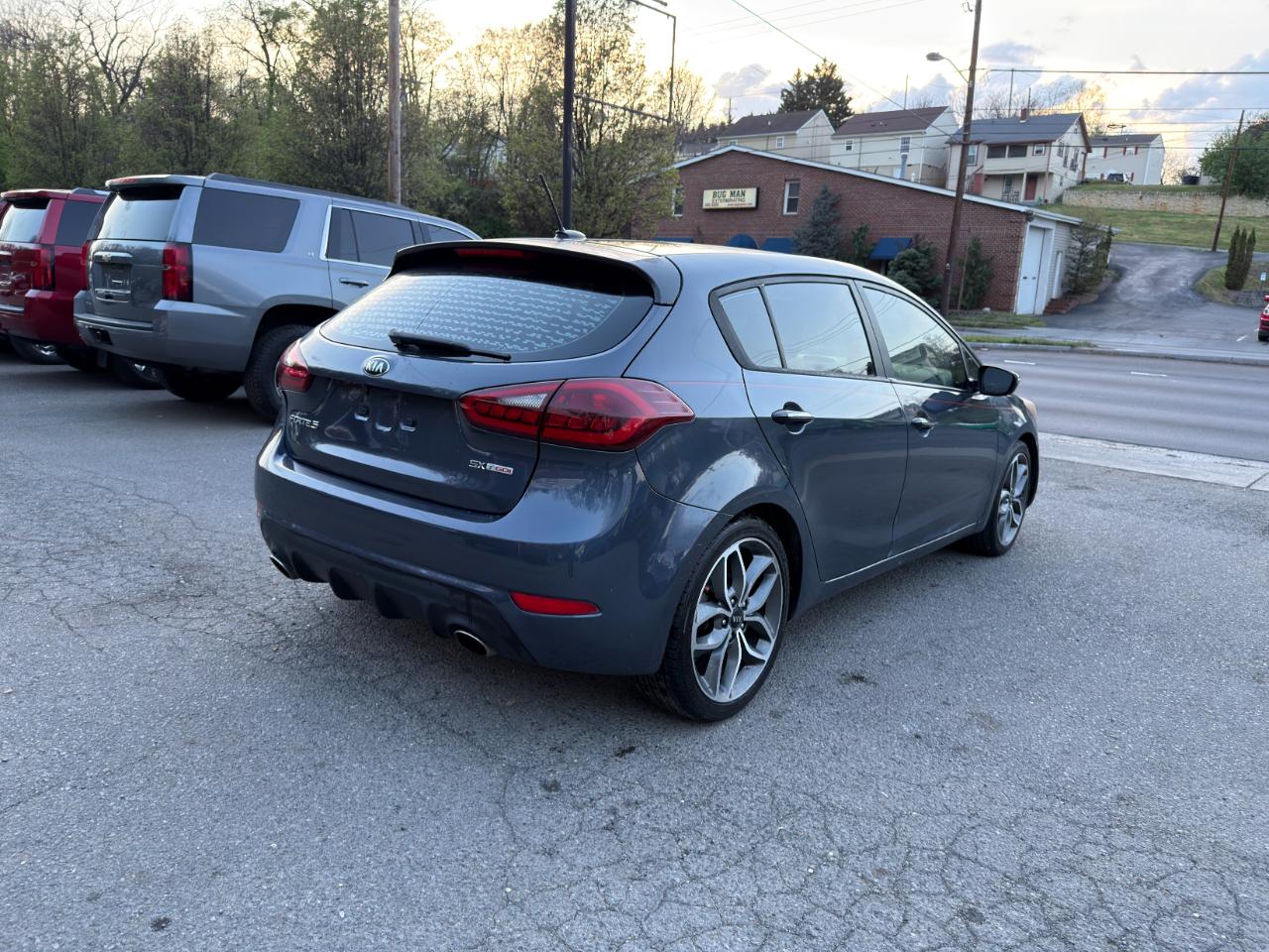 Kia Forte 5-Door 5dr HB Man SX 2016