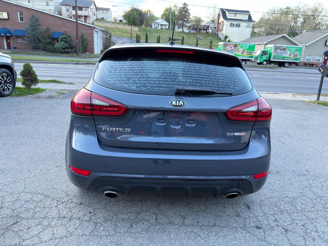 Kia Forte 5-Door 5dr HB Man SX 2016