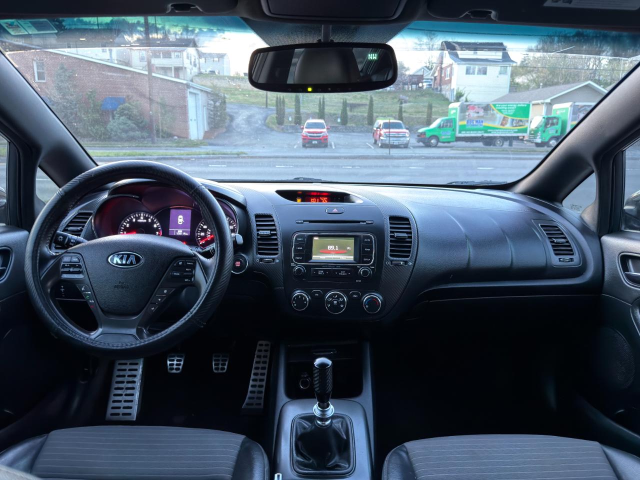 Kia Forte 5-Door 5dr HB Man SX 2016