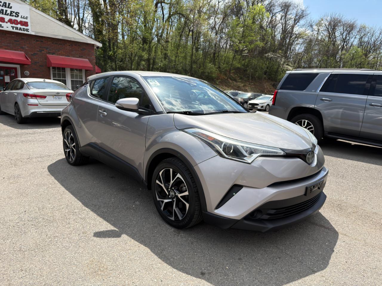 Toyota C-HR XLE FWD (Natl) 2018