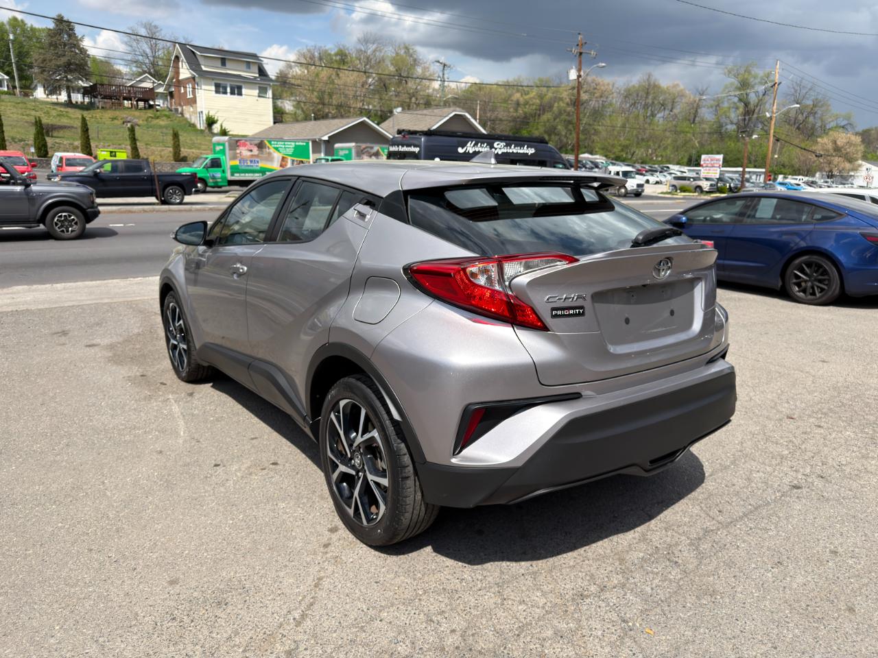 Toyota C-HR XLE FWD (Natl) 2018