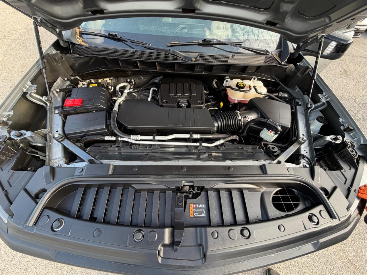 Chevrolet Silverado 1500 2WD Double Cab 147" Work Truck 2024