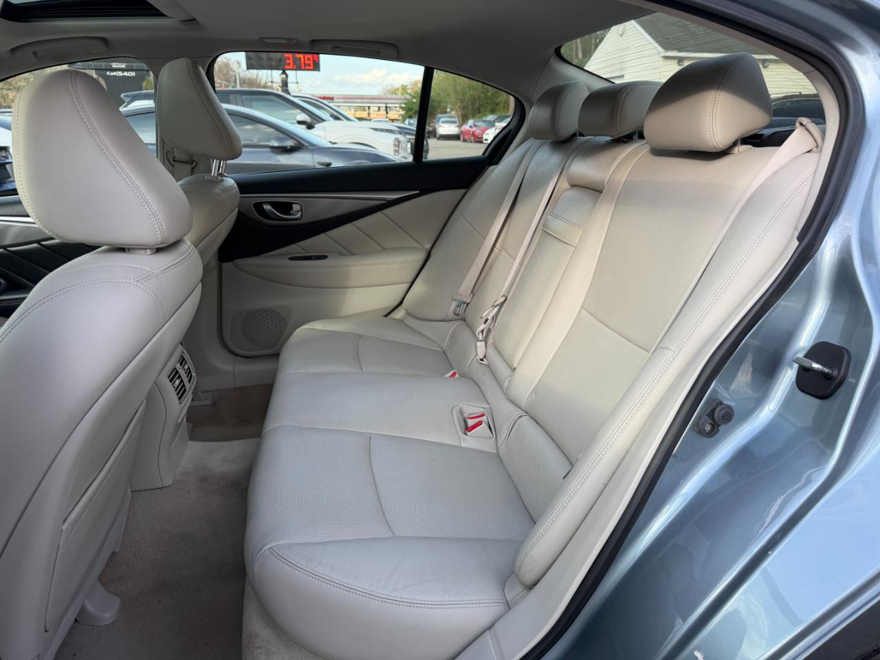 Infiniti Q50 4dr Sdn Premium AWD 2015