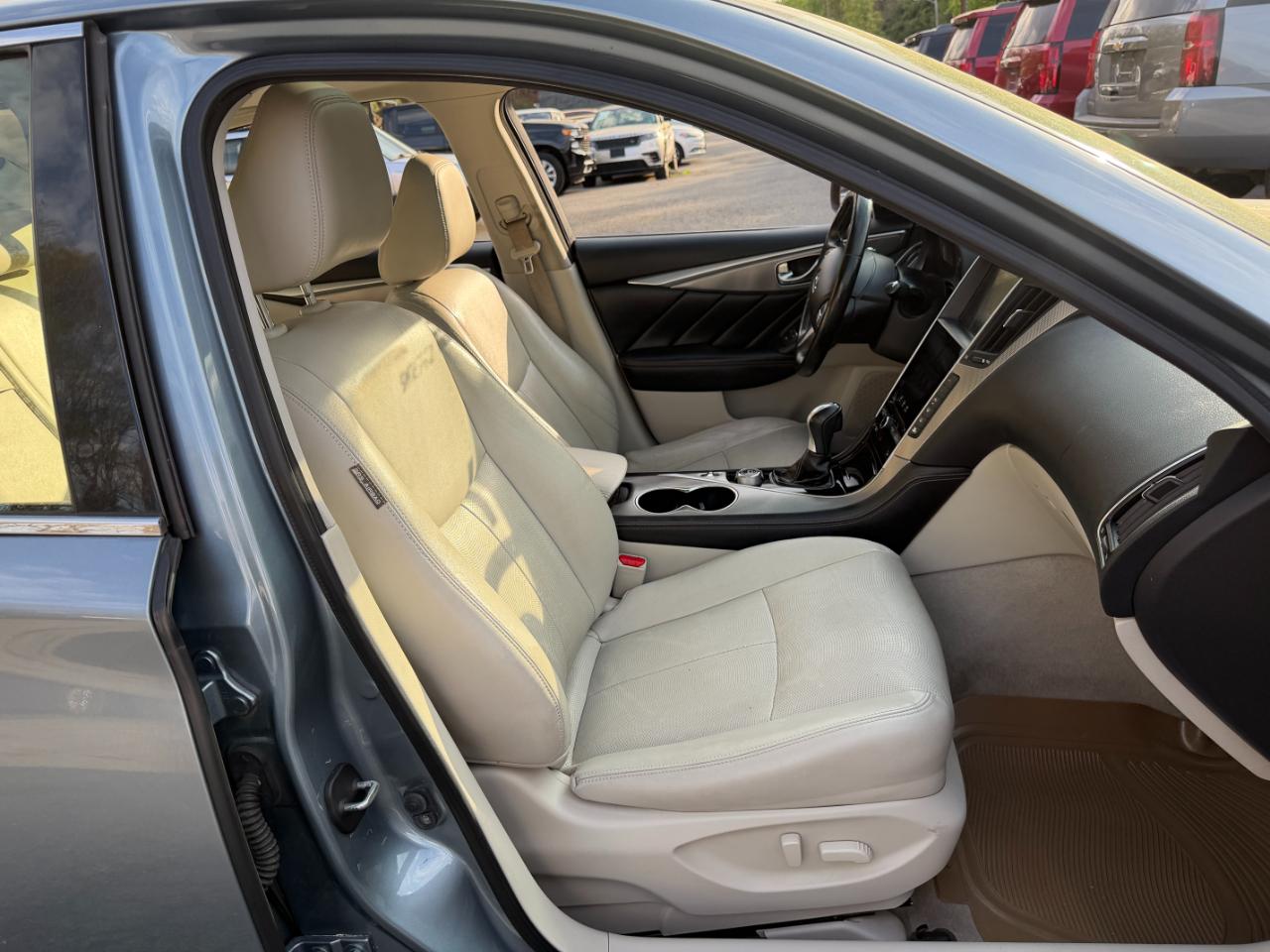 Infiniti Q50 4dr Sdn Premium AWD 2015