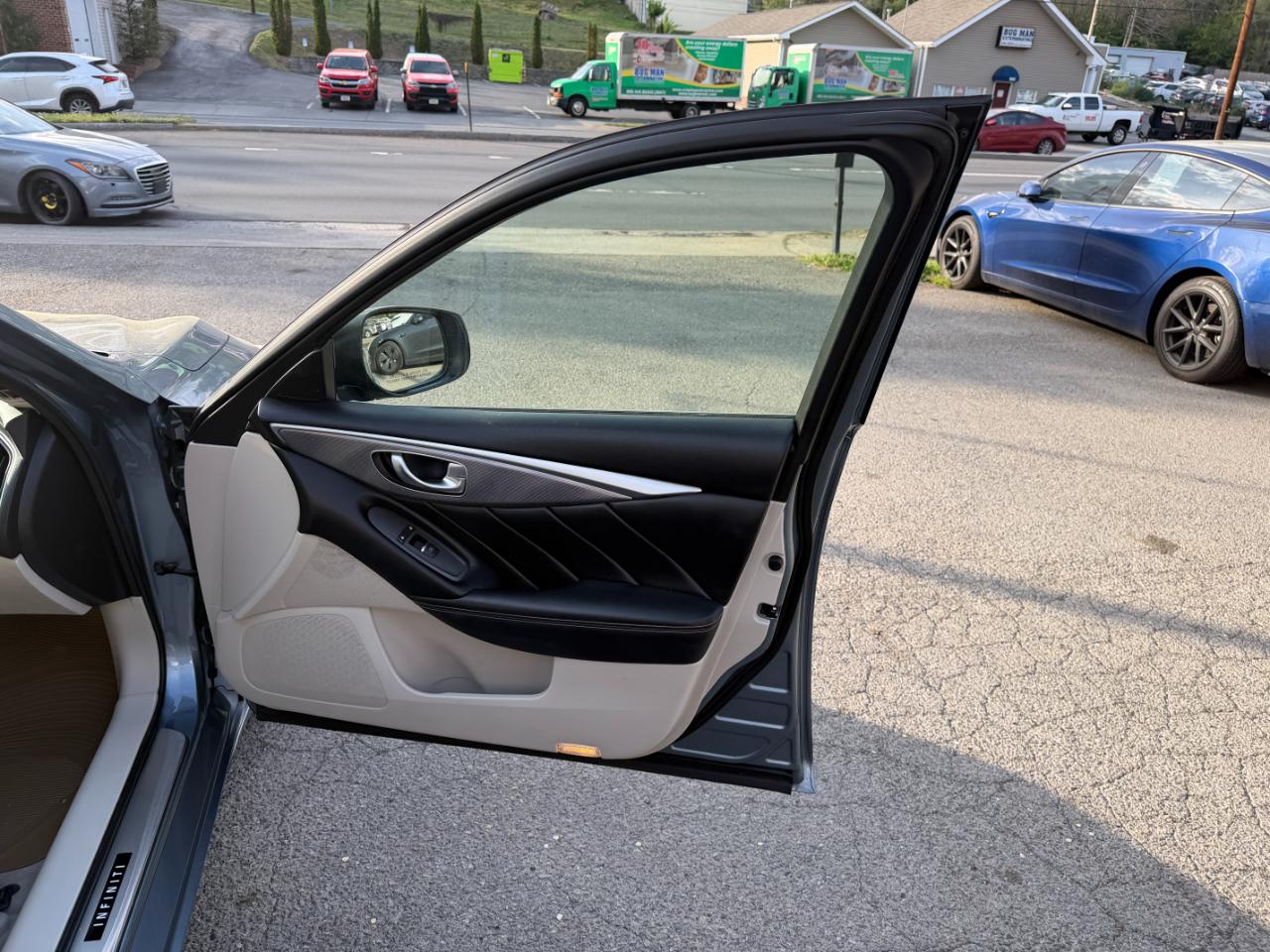 Infiniti Q50 4dr Sdn Premium AWD 2015