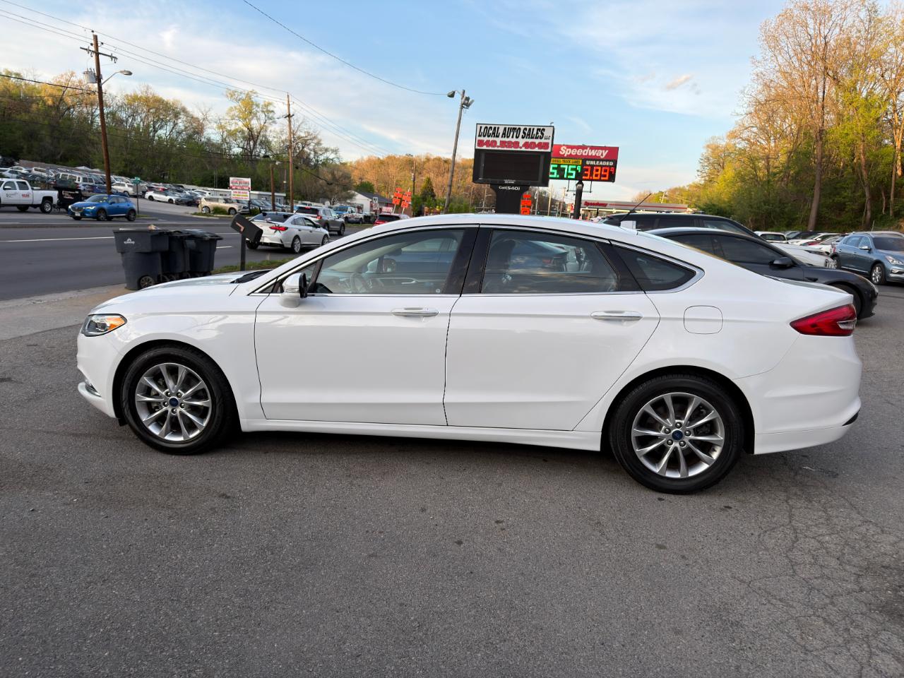 Ford Fusion SE FWD 2017