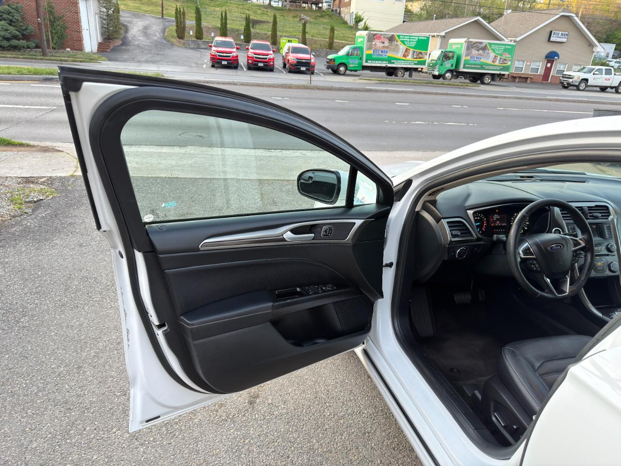 Ford Fusion SE FWD 2017