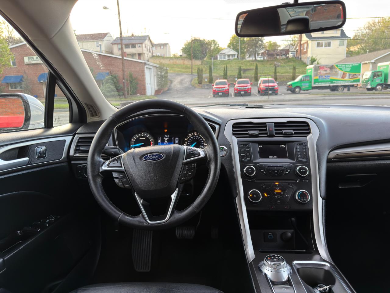 Ford Fusion SE FWD 2017