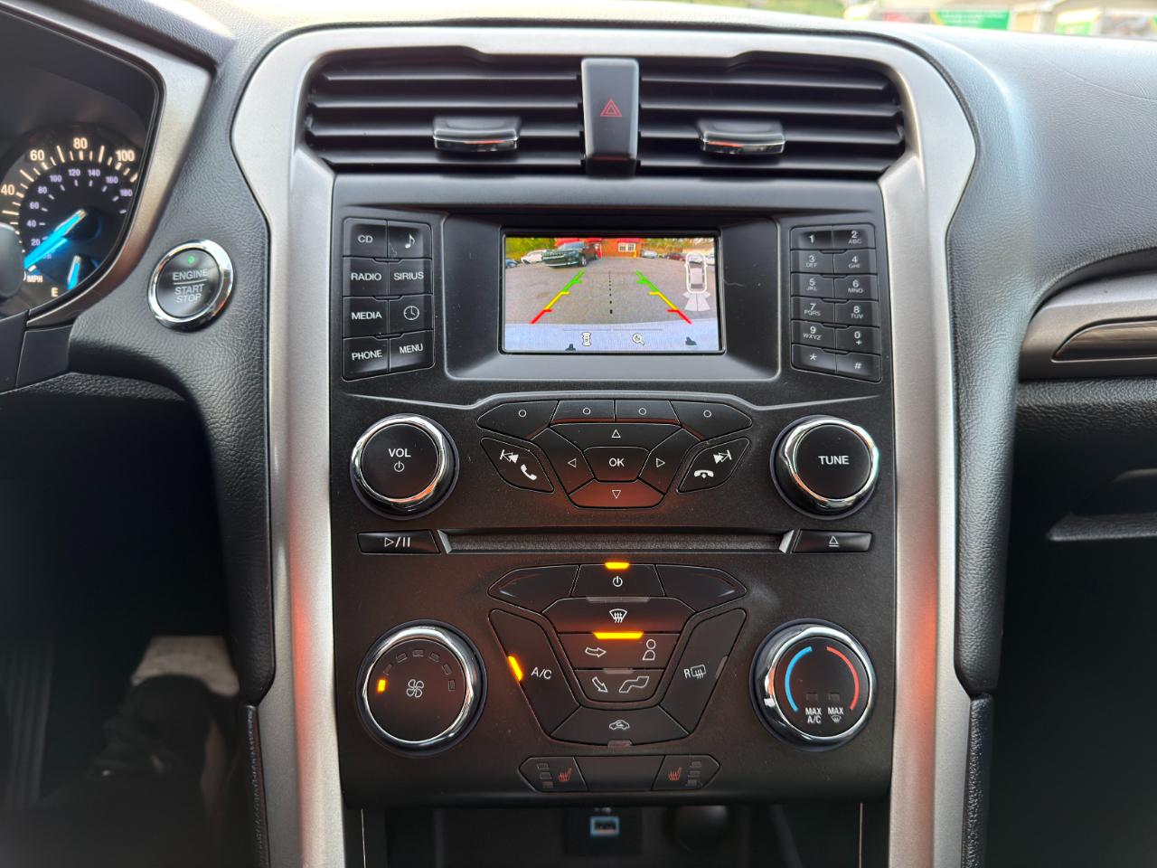 Ford Fusion SE FWD 2017