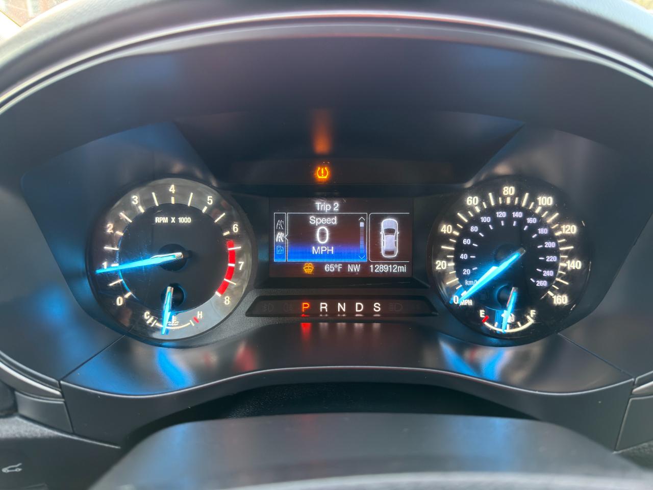 Ford Fusion SE FWD 2017