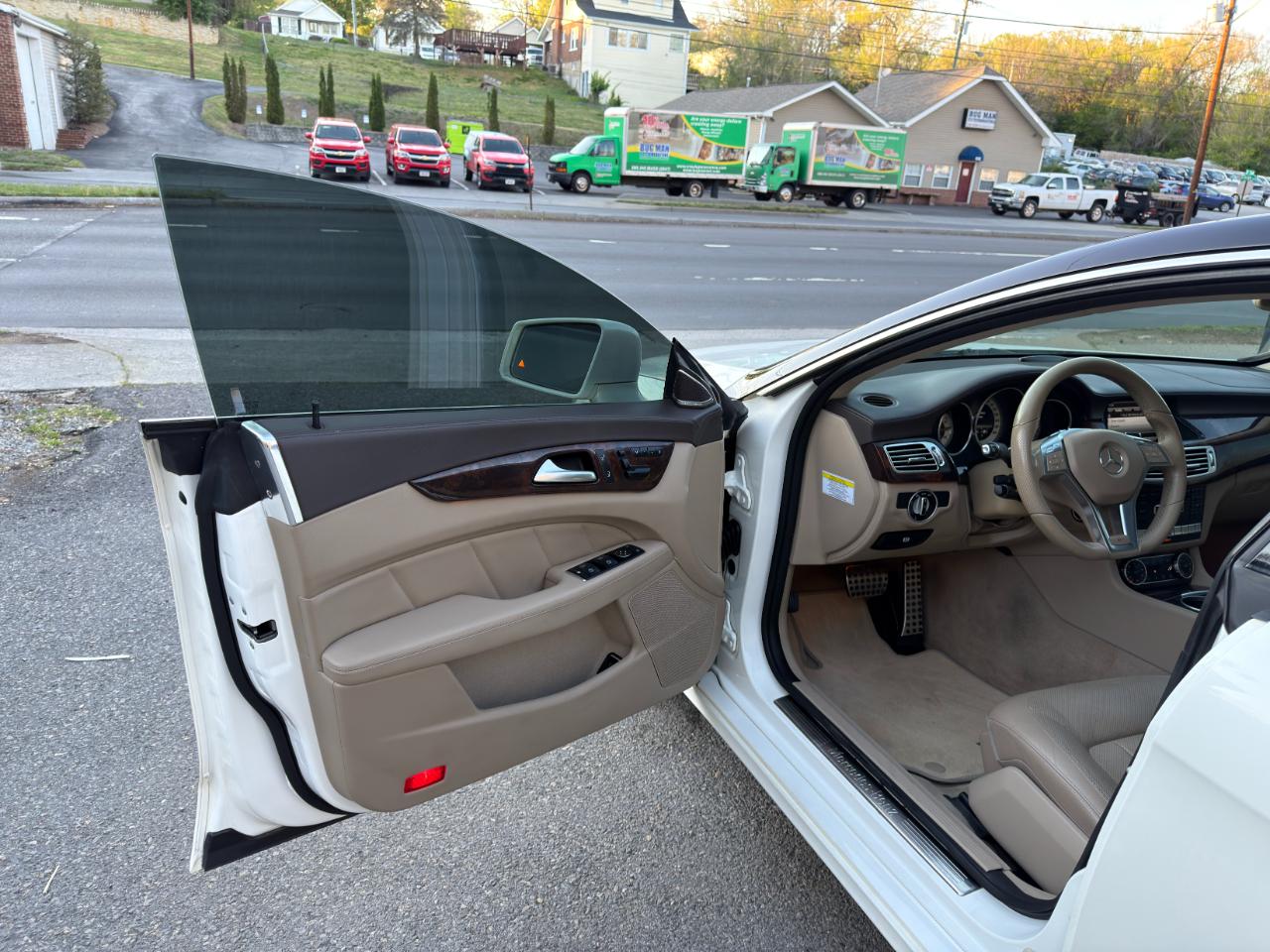 Mercedes-Benz CLS-Class 4dr Sdn CLS 550 4MATIC 2013