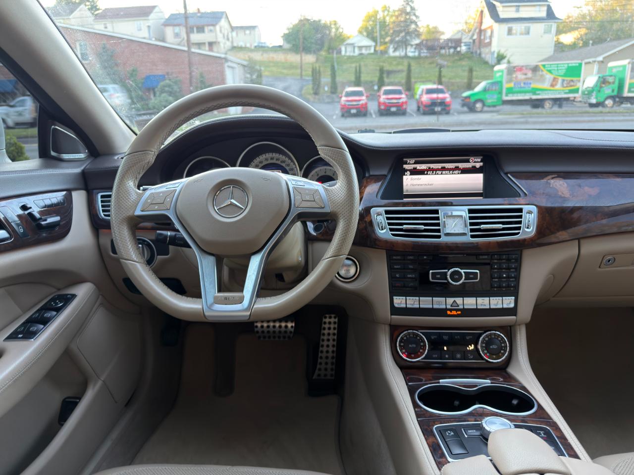 Mercedes-Benz CLS-Class 4dr Sdn CLS 550 4MATIC 2013