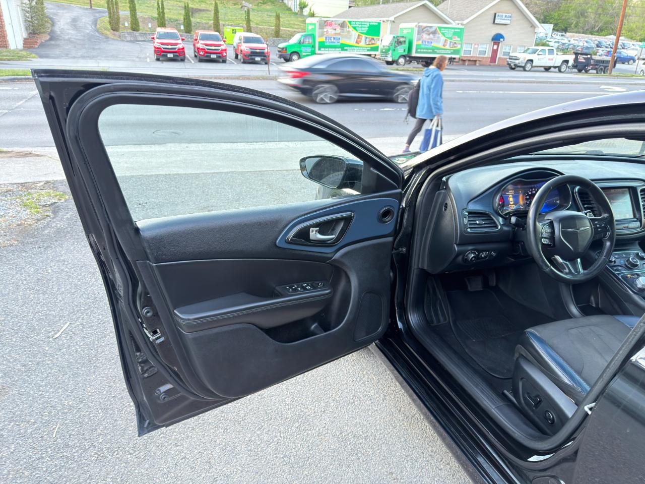 Chrysler 200 4dr Sdn S FWD 2016