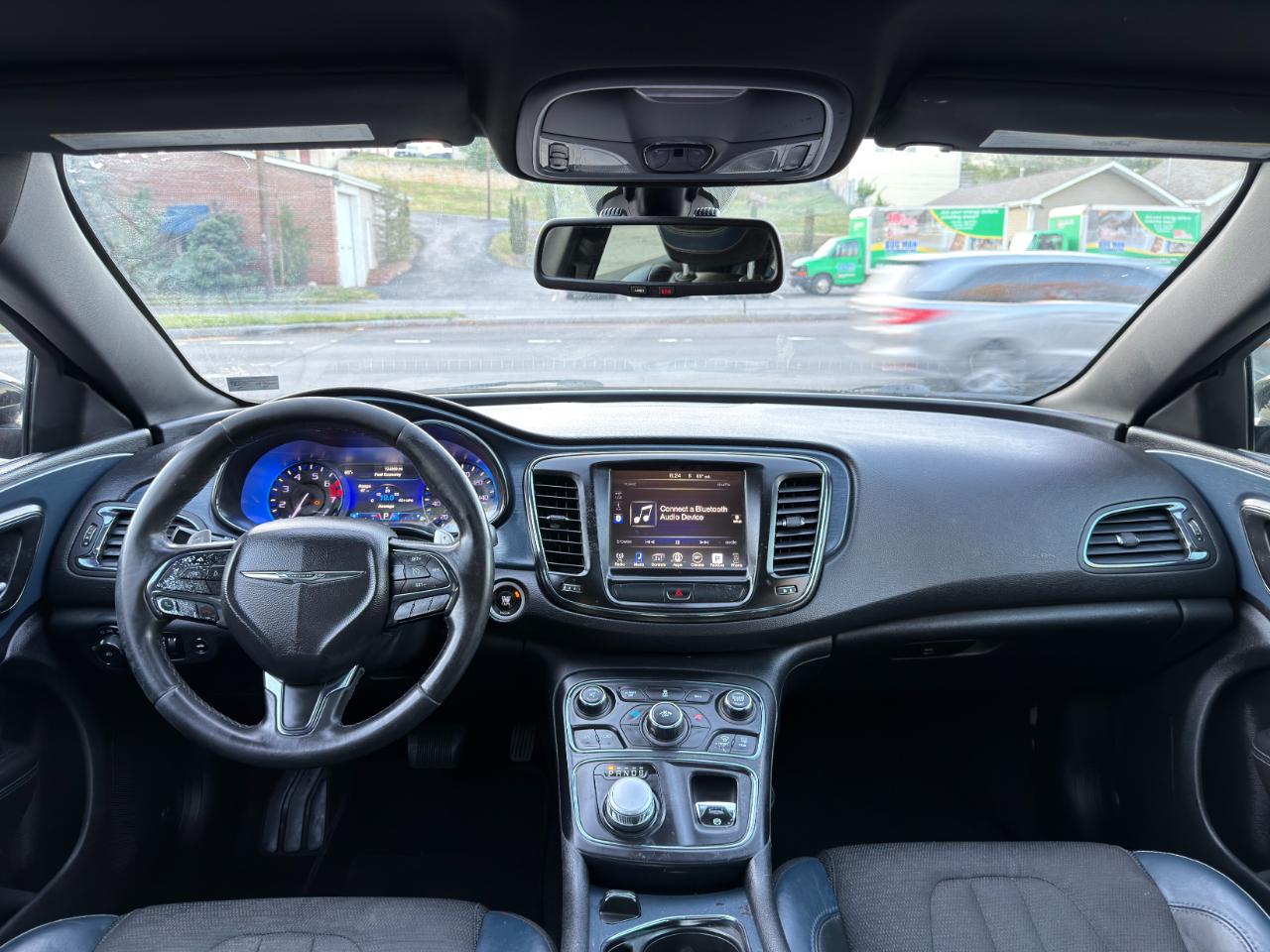 Chrysler 200 4dr Sdn S FWD 2016