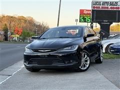 2016 Chrysler 200 