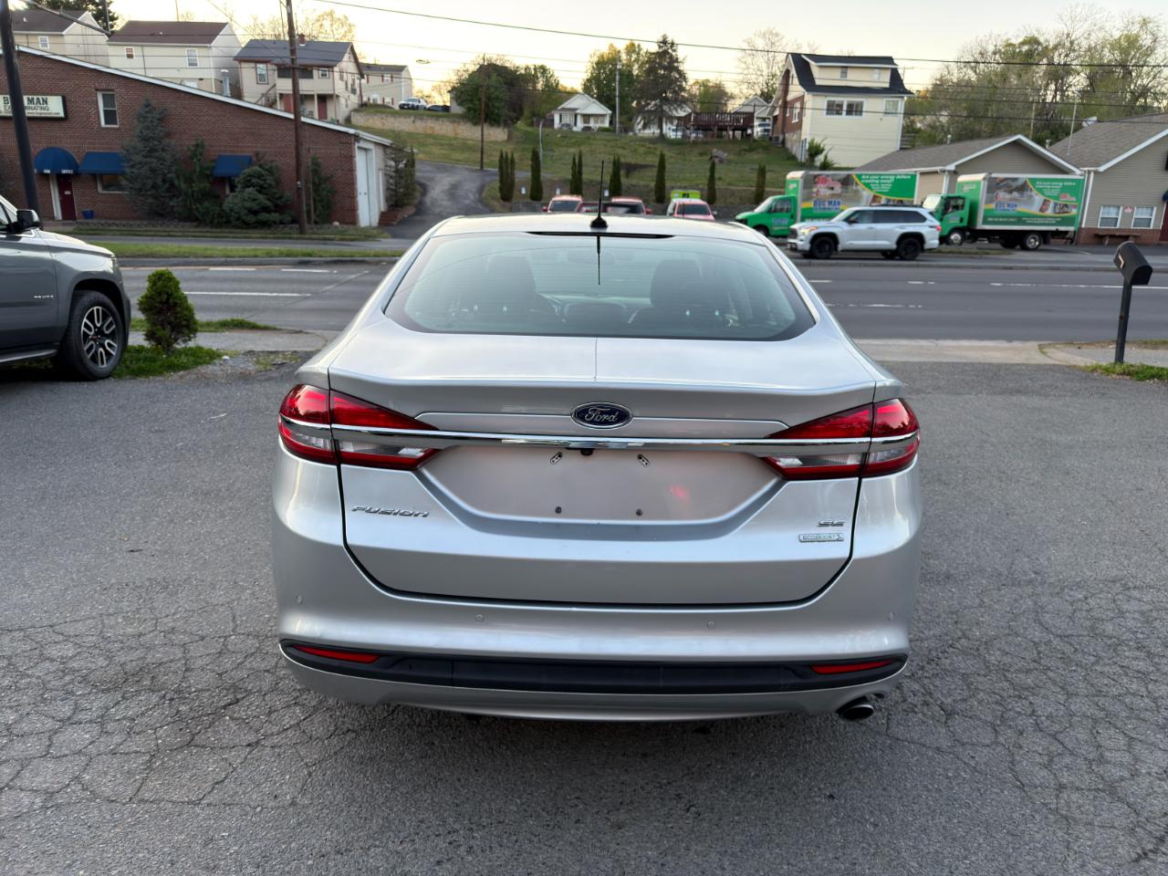 Ford Fusion SE FWD 2018