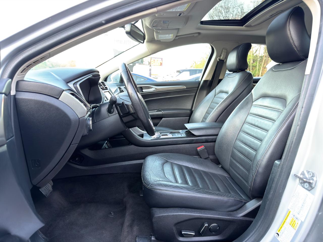 Ford Fusion SE FWD 2018