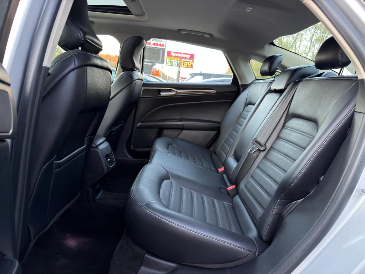 Ford Fusion SE FWD 2018