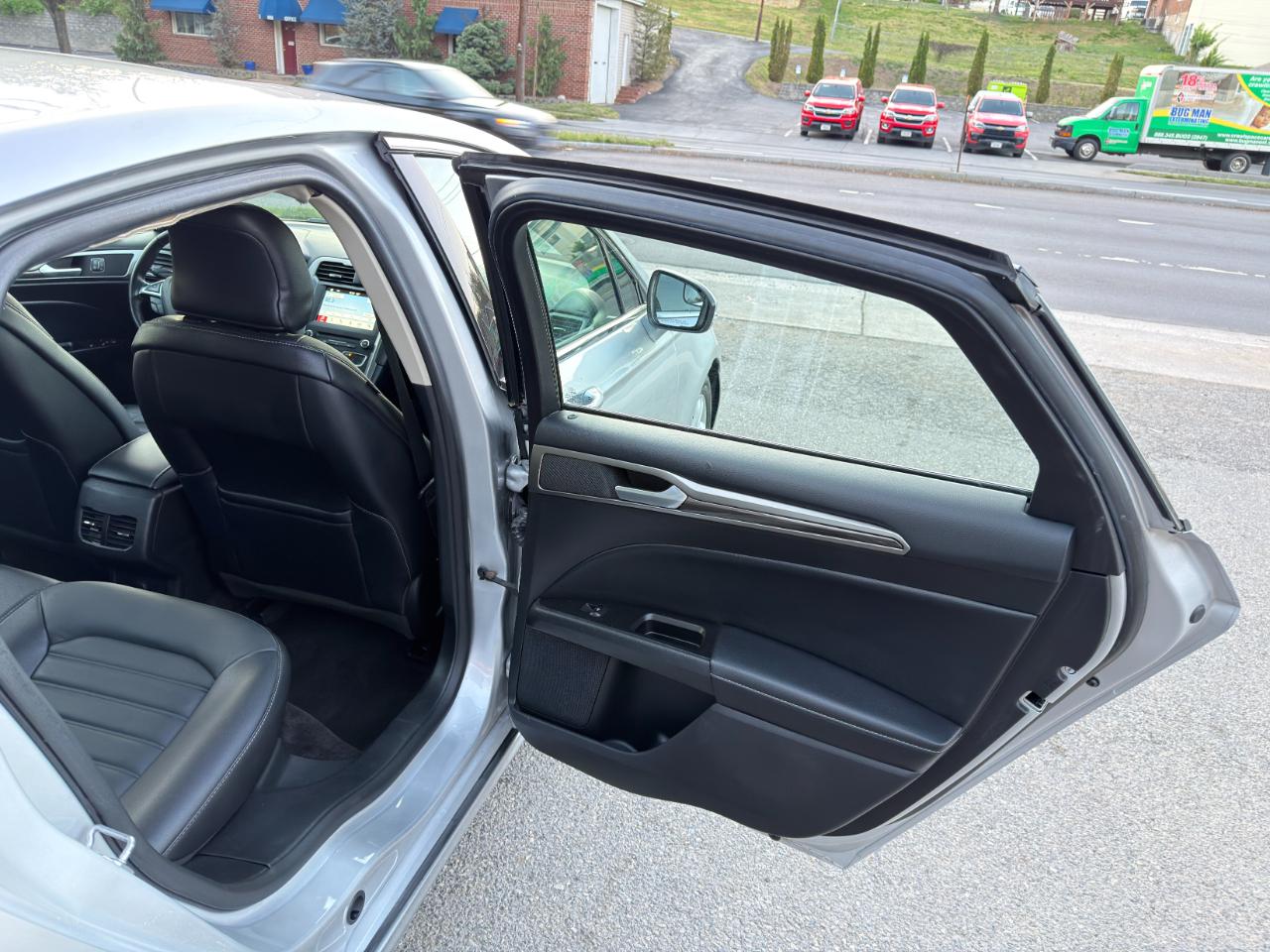 Ford Fusion SE FWD 2018