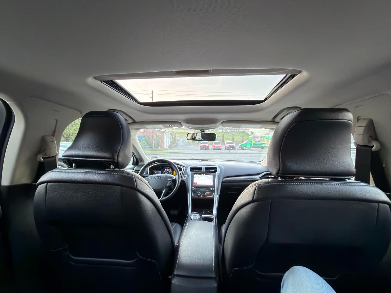 Ford Fusion SE FWD 2018