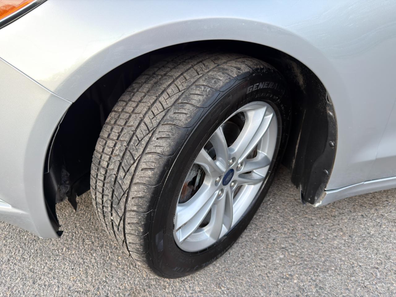 Ford Fusion SE FWD 2018